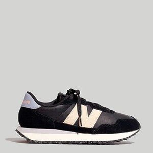 New Balance 237 Sneakers Shoes VIntage Black Size 8 Womens